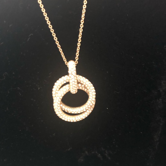 Exquisite wedding necklace - Picture 3 of 5